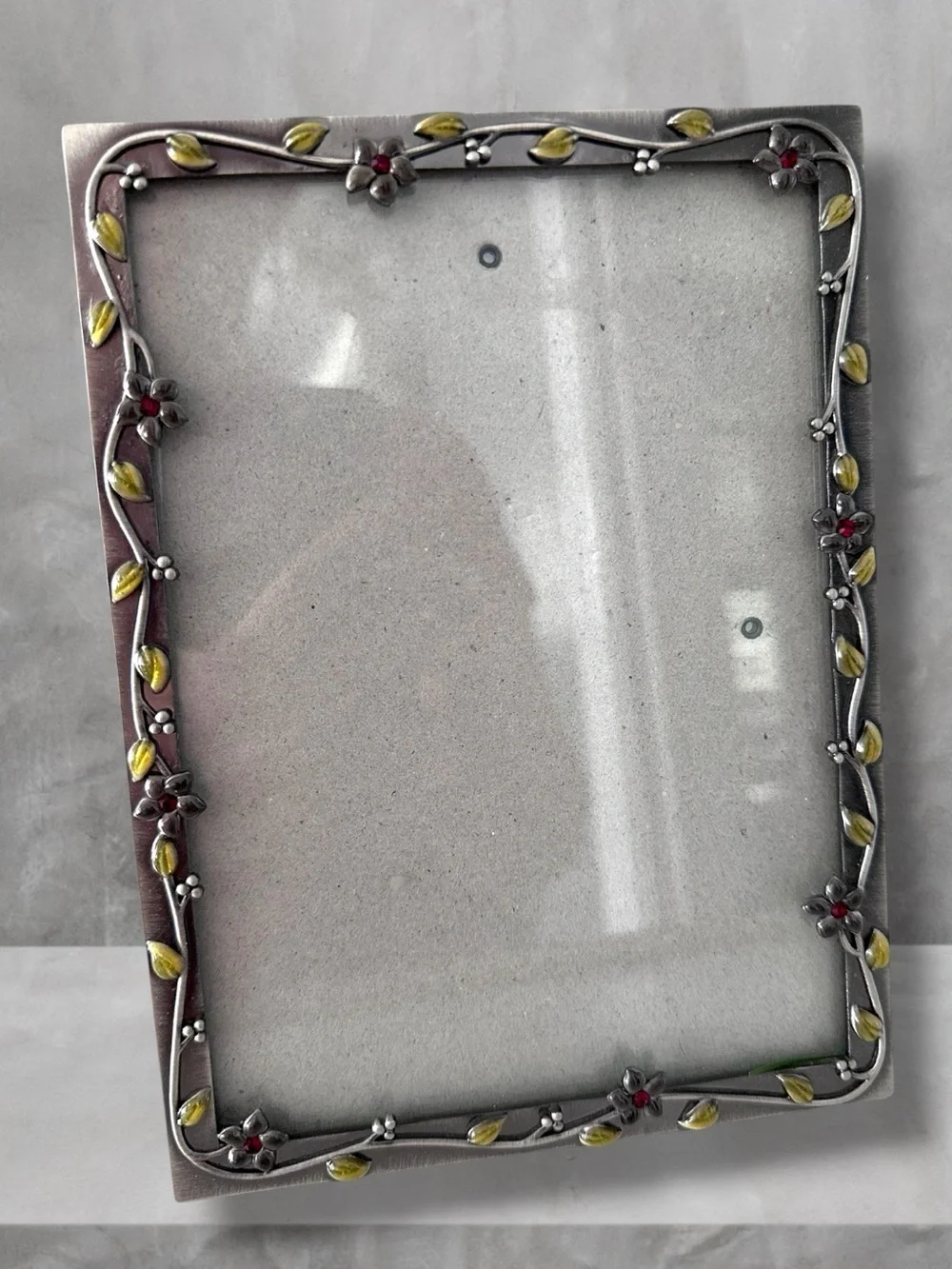 ELSAL PEWTER PICTURE FRAME FLORAL VINES RED RHINESTONES FITS 5X7